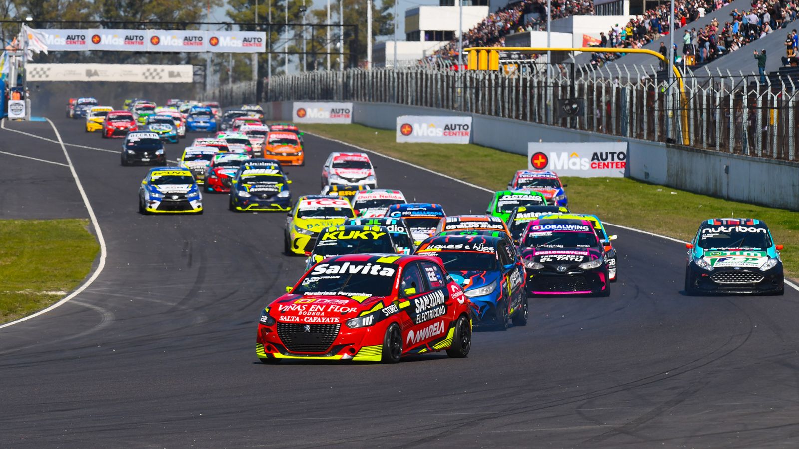 Clase 2: Dos pilotos, entre los que más vueltas recorrieron