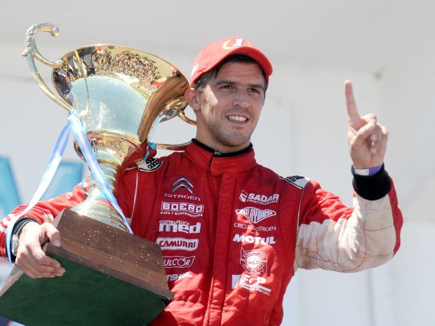 Gómez y Rossi coronaron el 2014