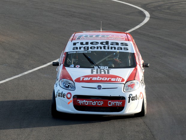 Cordone debuta en la pole