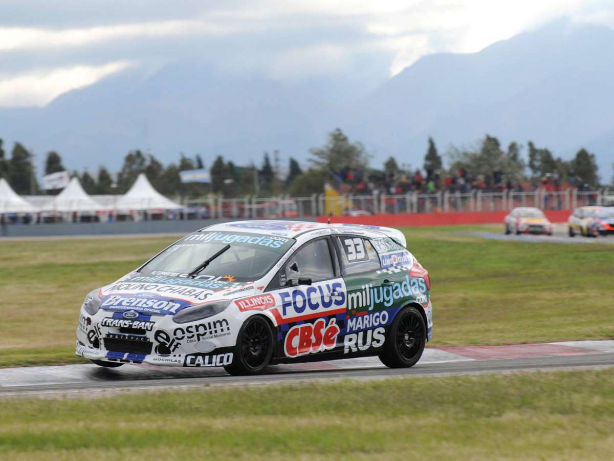 Moriatis, Tuero y Okulovich, en Oberá
