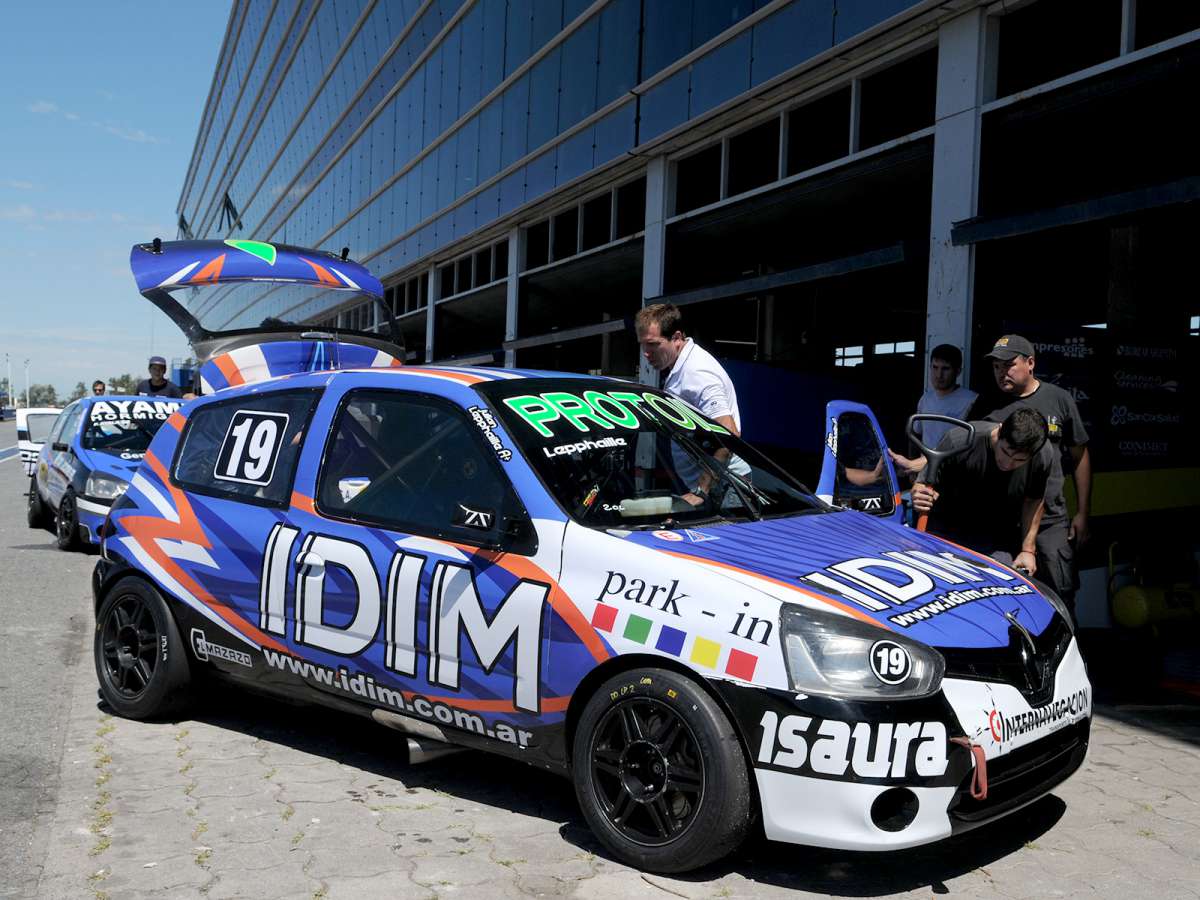 Intensa jornada de ensayos en La Plata