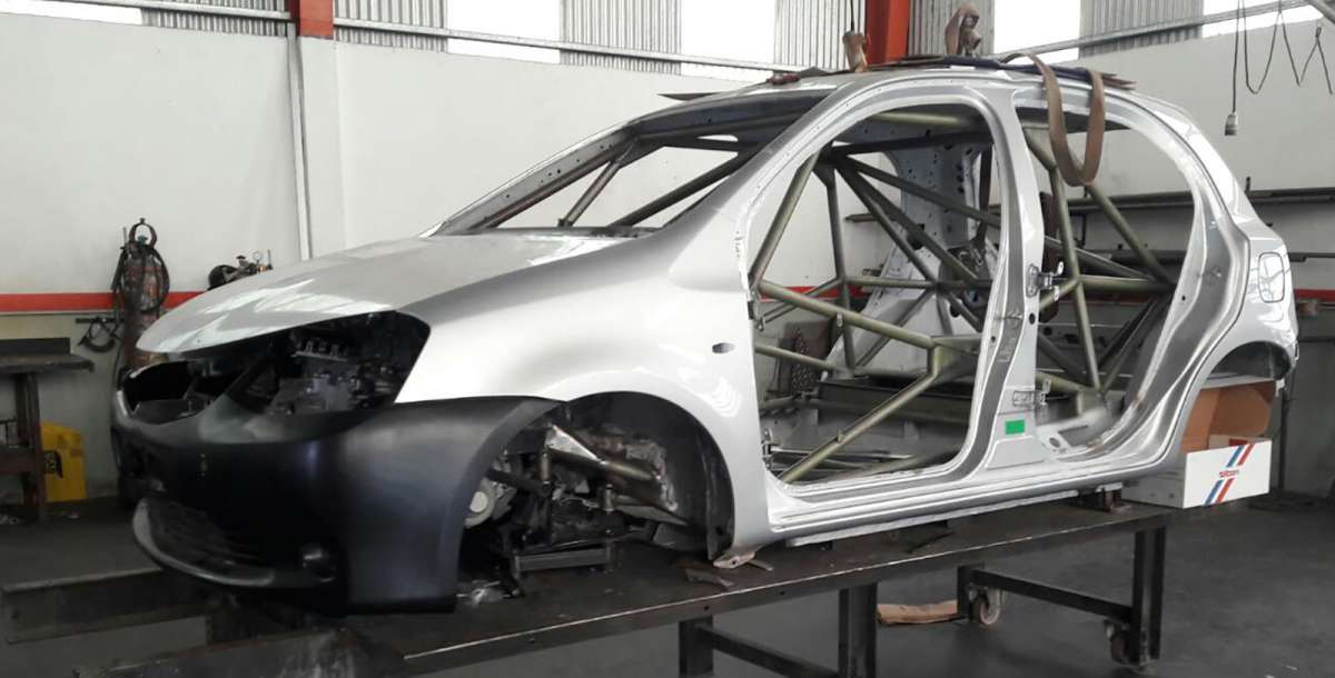 La renovación de JCB Motorsport