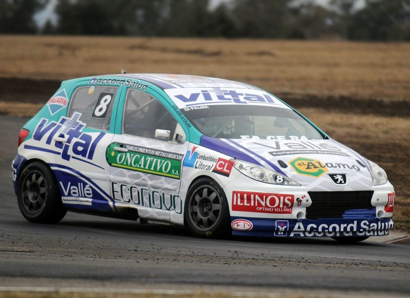 Di Palma y Canela probaron sus Peugeot 307