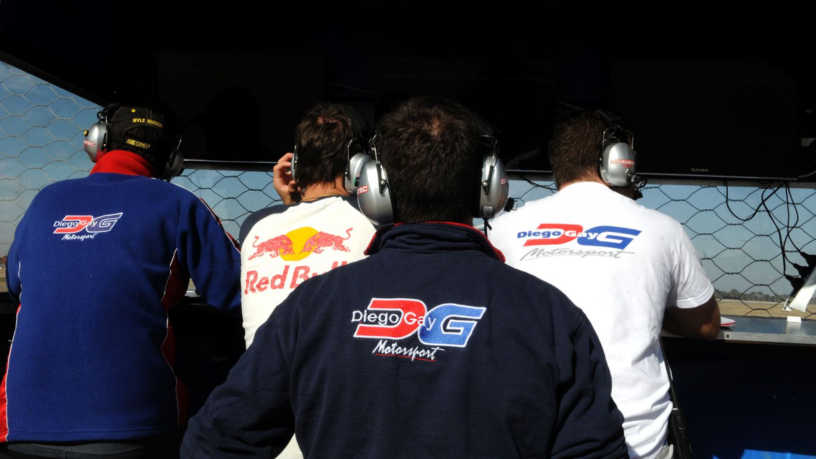 Los hermanos Rotondo preparan su debut