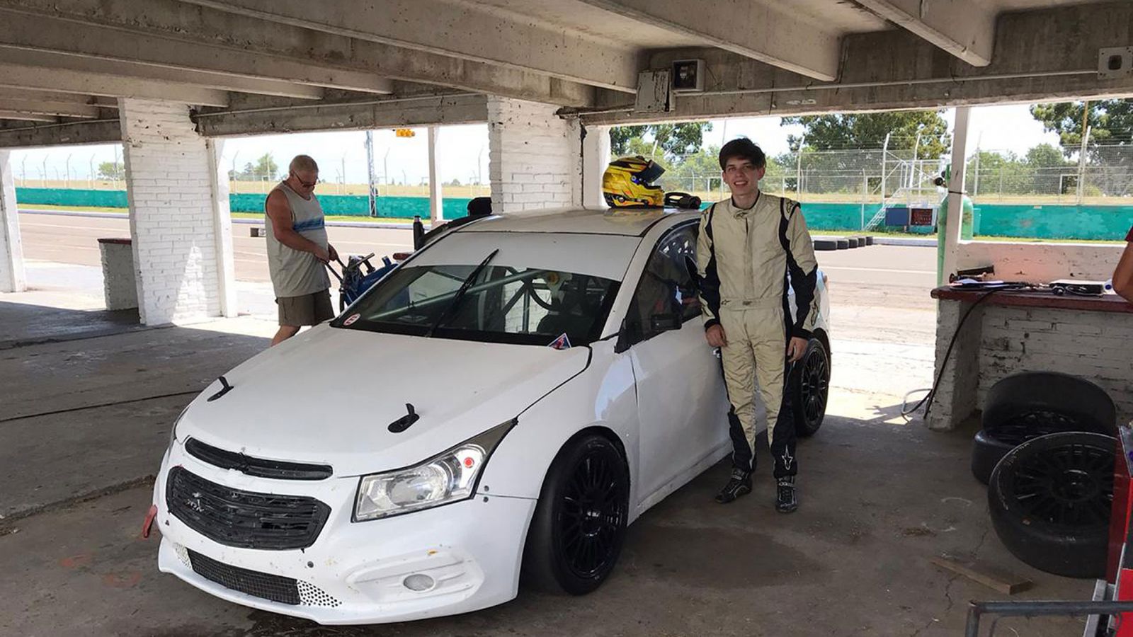 En Paraná, Nico Kern Racing Car