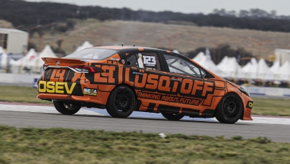 Mauricio Lambiris centraliza sus proyectos en LCA Racing