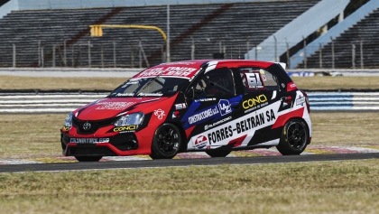 Alex Conci, entre los titulares