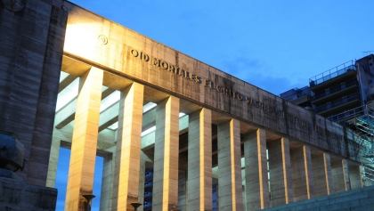 El TN-APAT, en el Monumento a la Bandera