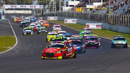 Clase 2: Dos pilotos, entre los que más vueltas recorrieron