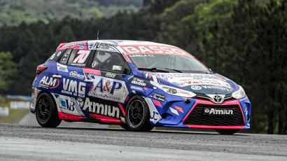 Primera pole position para Juan Ignacio Canela