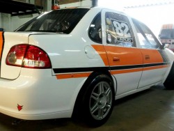 Apud prueba y se adapta