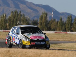 Giacoponi sigue de racha