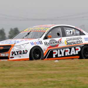 Modificaciones en JCB Motorsport