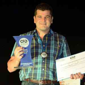 Reconocimiento para Fabricio Pezzini