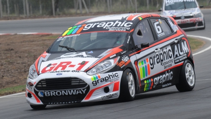 Alejandro Bucci arrancó firme