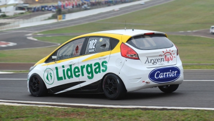 Prueba y continuidad para Ayrton Miserda